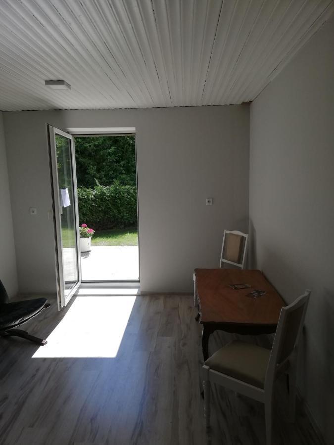 Vejo16 Hotel Birzai Bagian luar foto