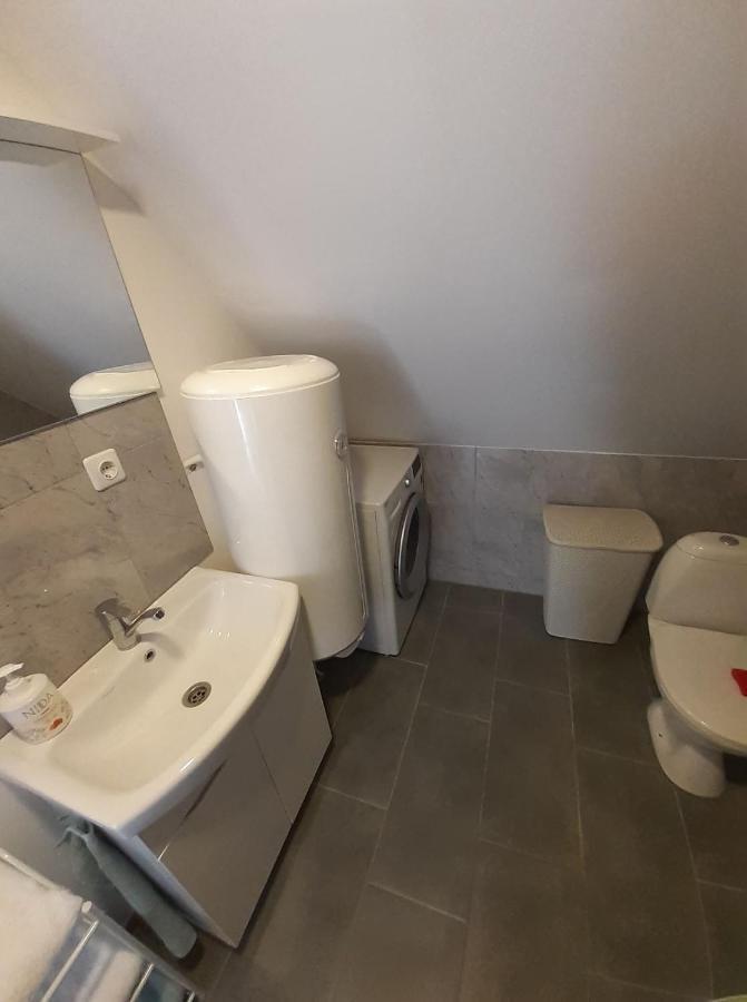 Vejo16 Hotel Birzai Bagian luar foto